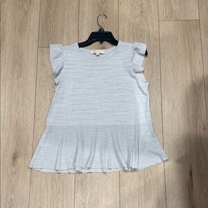 Ann Taylor LOFT Heather Gray Grey Silver Knit Top ruffle  flounce  Sz L , New!